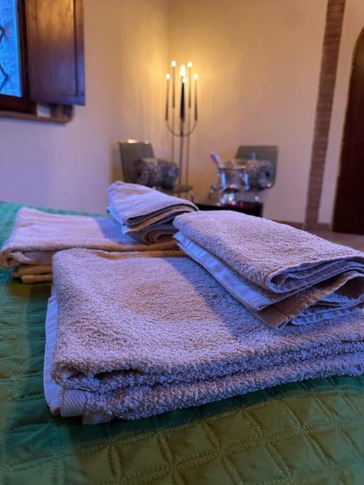 Relax Nella Jacuzzi In Toscana Colle Val D'Elsa Kültér fotó